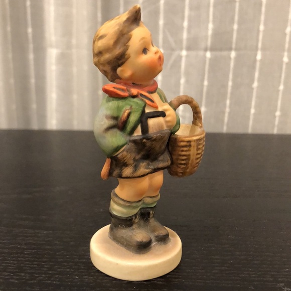 Hummel Figurine Boy Holding Basket - Picture 3 of 13